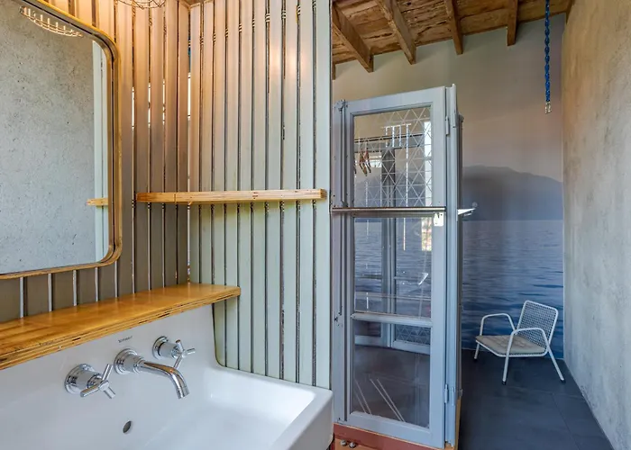 ヴィラ Roffa Lario メナッジョ