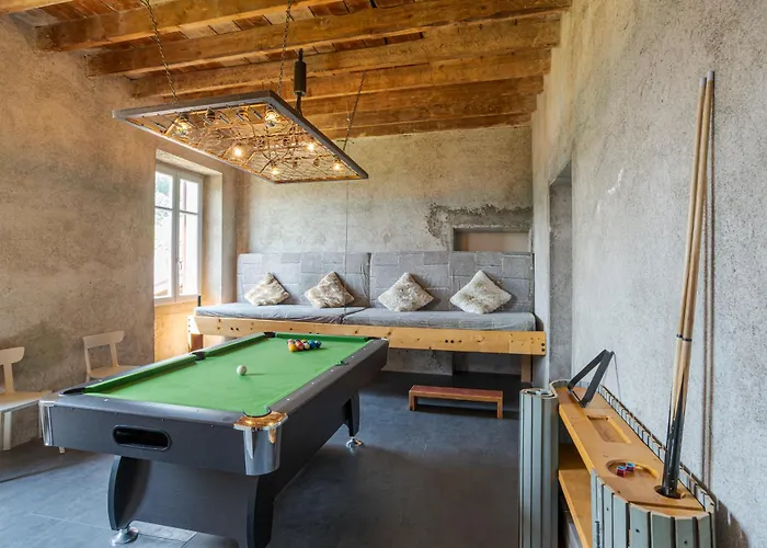 Roffa Lario Μενάτζιο